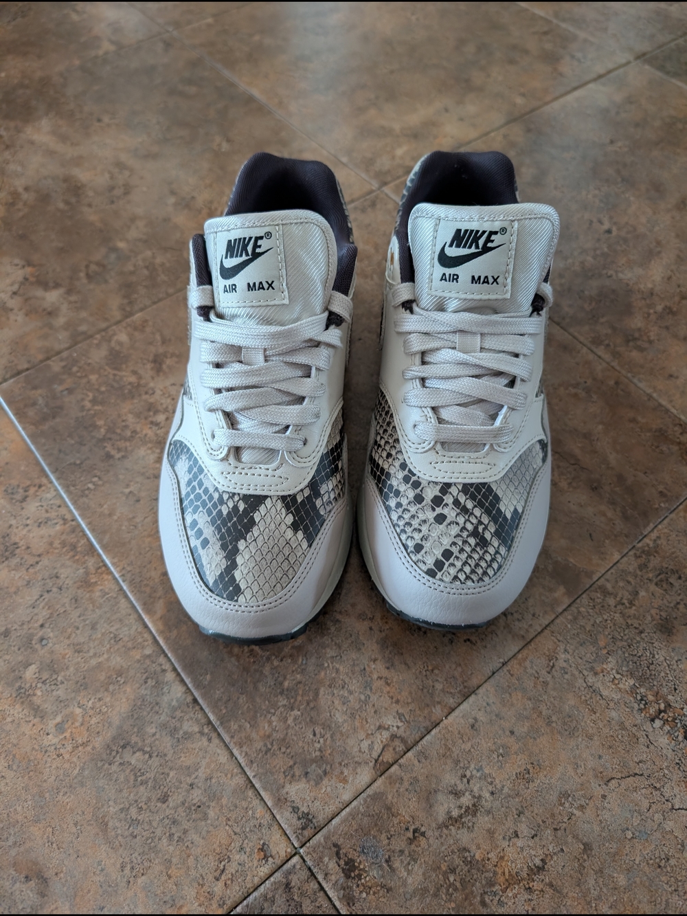 Nike Wmns Air Max 1 '87 'Light Orewood Snakeskin